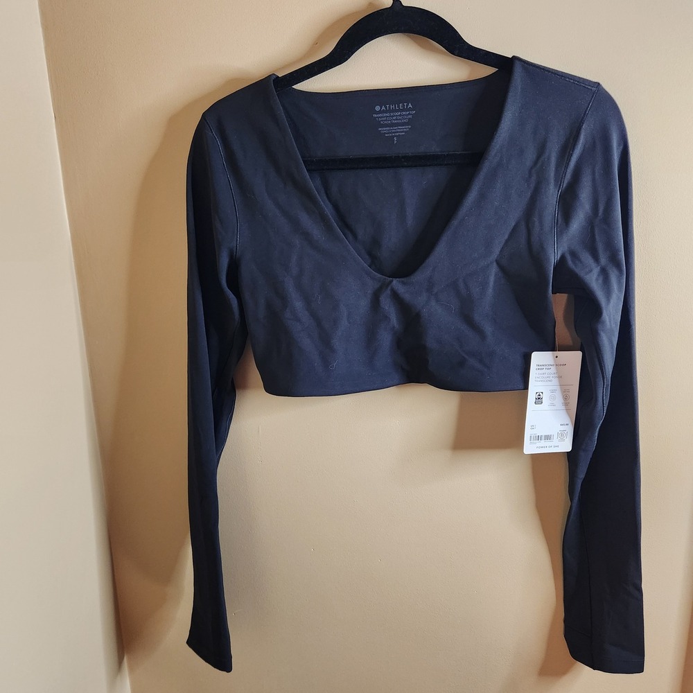 Athleta Transcend Scoop Crop Top Black  Size Small 784395 NWT